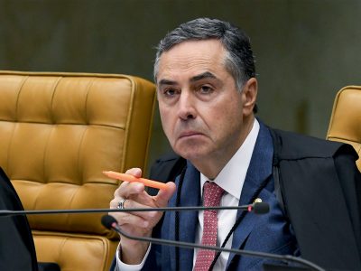 Barroso suspende decisão que mandou Twitter apagar posts de jornalista